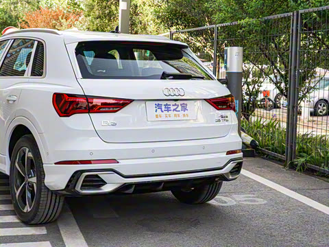 2025�� quattro 45�����ذ� 35TFSI ʱ�ж�����