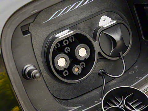 2025�� EV 670KM�����״��콢��