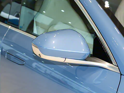 2024�� 75kWh Touring