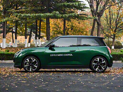 2024�� 452km COOPER SE ������