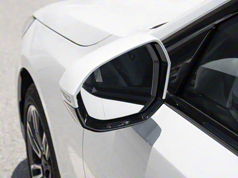 2025�� 525Li M�˶���װ