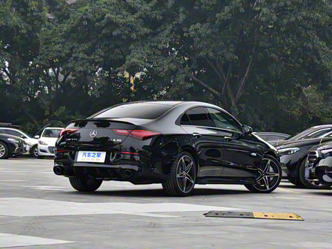 2025�� AMG CLA 35 4MATIC