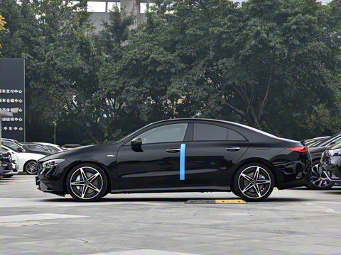 2025�� AMG CLA 35 4MATIC