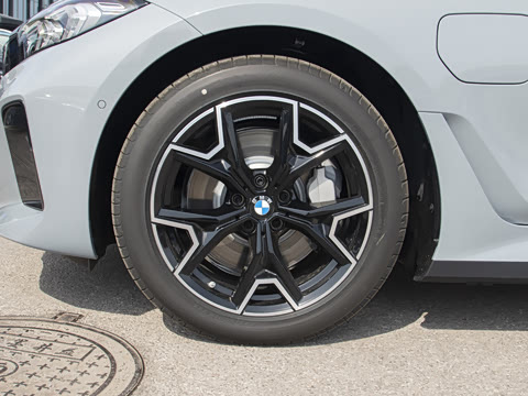 2025�� eDrive 40 L ��ҹ��װ