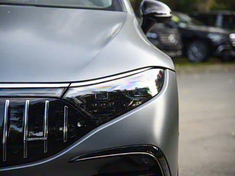 2023�� AMG EQS 53 4MATIC+