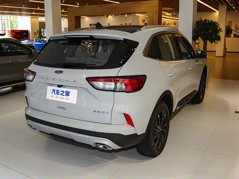 2024�� EcoBoost 245 ����ҫ����