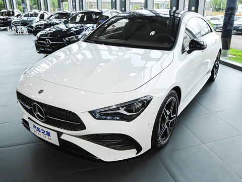 2025�� CLA 220