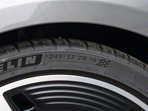 2025�� AMG CLA 35 4MATIC