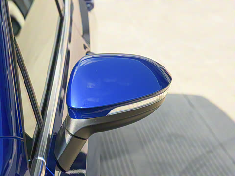 2025�� 300TSI R-Line