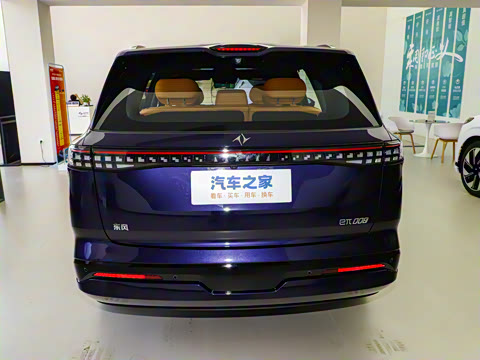 2025�� 636Ultra���Ȱ� 5��