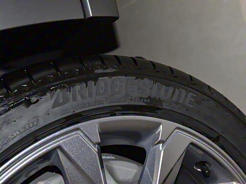 2025�� allroad quattro ̽���� 55 TFSI ����ԽҰ��