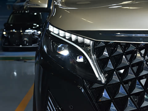 2023�� 2.0T ����MH7 7��