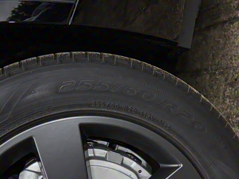 2025�� 110 3.0T P400 X-Dynamic HSE