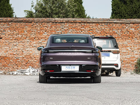 2025�� 650������