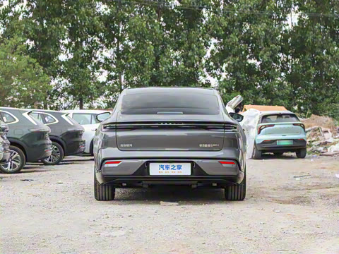 2025�� 130km EM-i �콢��