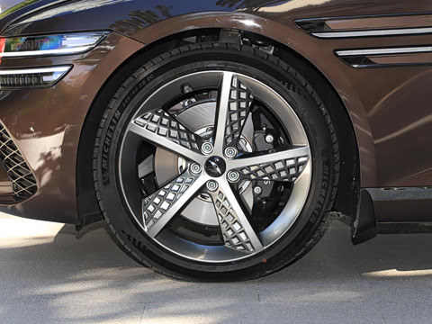 2024�� 2.5T �����콢��