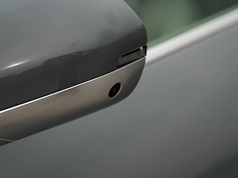 2025�� Ultra ���ܻ��°�