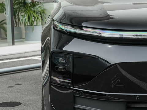 2025�� Pro ���ܻ��°�