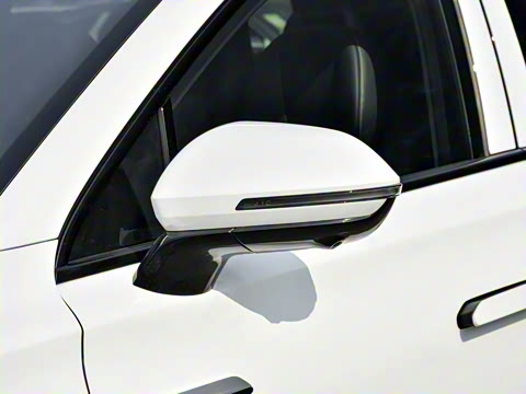 2025�� 2.0T �Զ����������� 7��