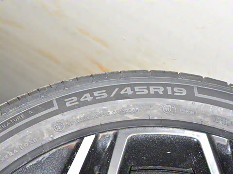 2024�� 300Max���̰�