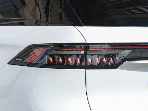 2025�� 2.0T ˫������������� 5��