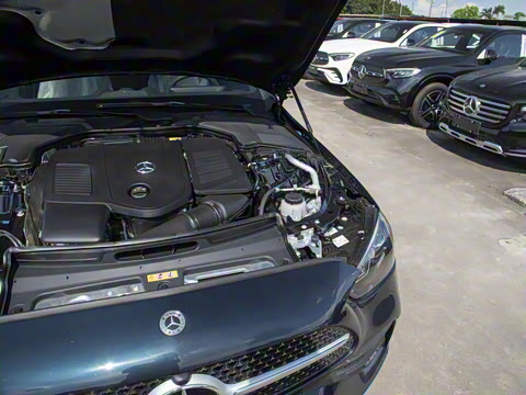 2024�� �Ŀ� C 200 L �˶���