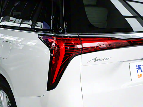 2025�� 2.0T ����������