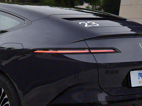 2025�� Ultra���̰�