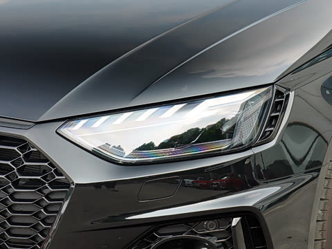 2024��  RS4 Avant ȼ���