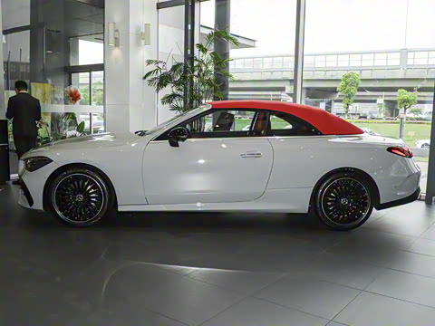 2025�� CLE 300 4MATIC ������ܳ�