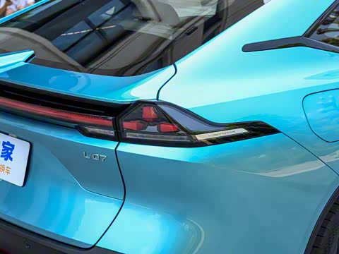 2024�� 300MaxǬ���Ǽ�ADS SE���̰�