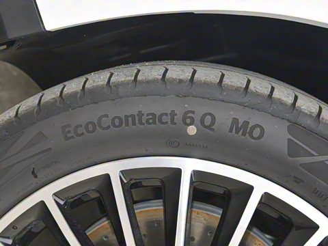 2025�� �Ŀ� GLC 300 4MATIC ����SUV