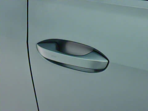 2025�� ̽��L 380TSI ��������