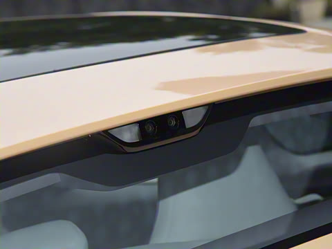 2025�� Ultra ���̰�