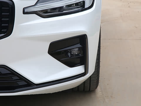 2025�� B5 �����˶���