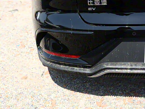 2025�� EV �Ǽݰ� 605KM�캽��