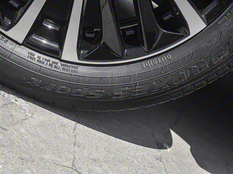 2024�� 2.5L���ܵ��˫�� �����Ƽ���