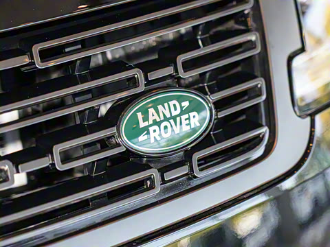 2025�� 400PS Dynamic SE