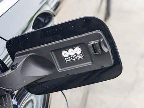 2025�� 325Li M�˶���װ