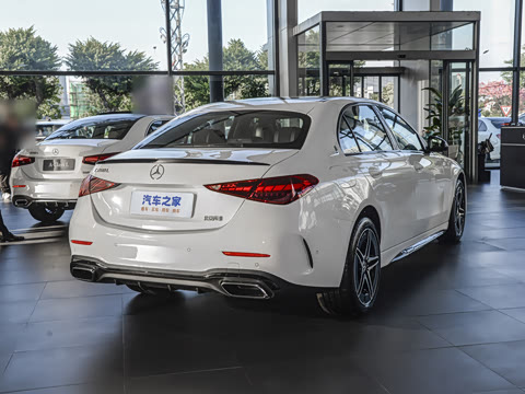 2025�� C 260 L �ҹ�˶���