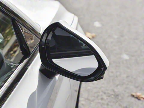 2025�� 1.5T 300 DCT������