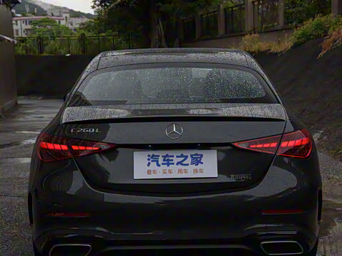 2024�� �Ŀ��� C 260 L �ҹ�˶���