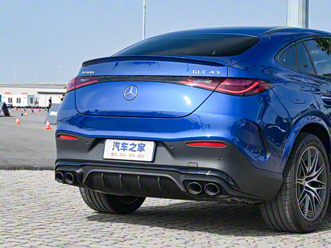 2024�� AMG GLC 43 4MATIC ����SUV