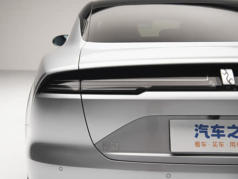 2025�� PHEV ����������