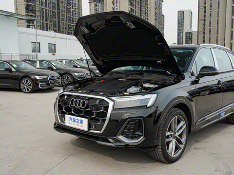 2025�� 45 TFSI quattro S line�˶���