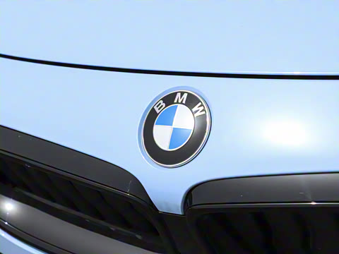 2025�� M240i xDrive