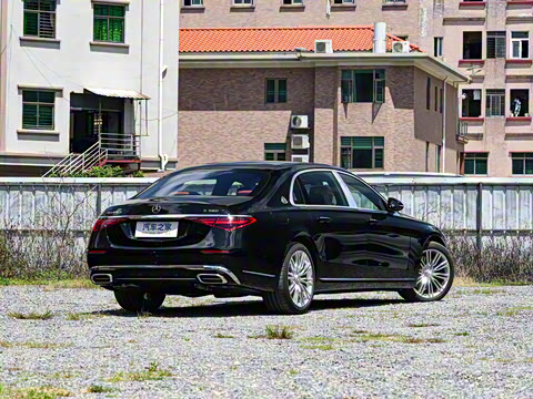 2025�� �Ŀ� S 580 4MATIC