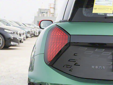 2025�� JOHN COOPER WORKS