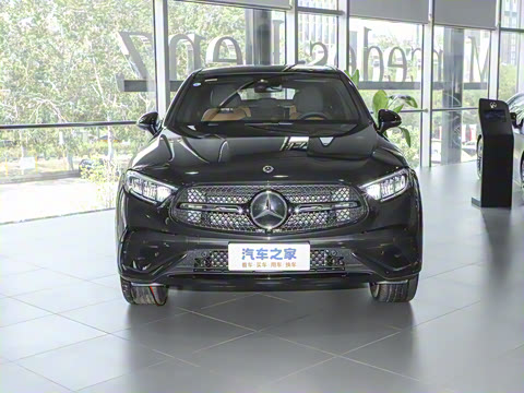 2025�� �Ŀ� GLC 300 4MATIC ����SUV