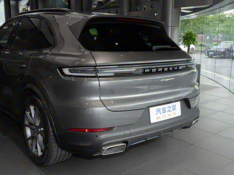 2025�� Cayenne 3.0T ���۰�